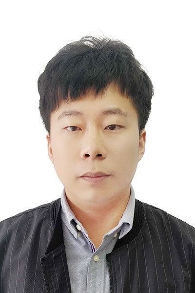 张逸超.jpg