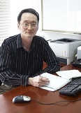Prof. Steven Guan.jpg