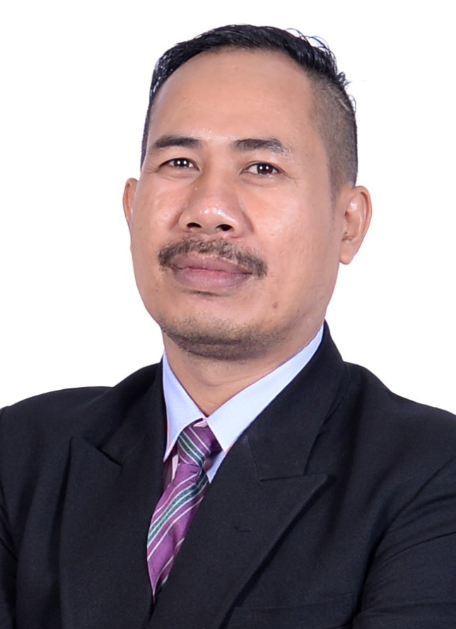 Prof. Azlan bin Mohd Zain.jpg
