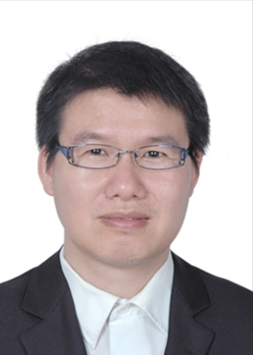 杨亮.png