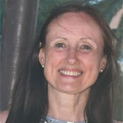 Liz Varge.png