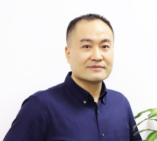 广东省高等教育学会人工智能与高等教育研究分会秘书长 骆宗伟.jpg