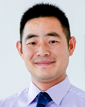 何文轩.jpg
