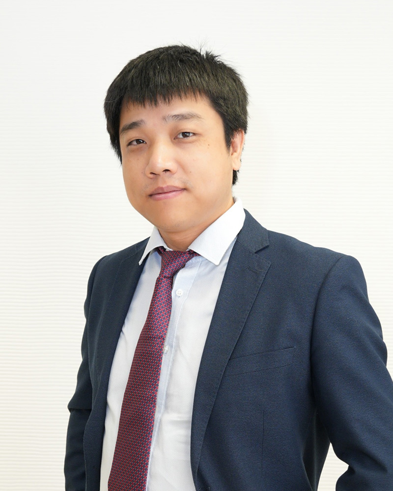 王鑫.jpg