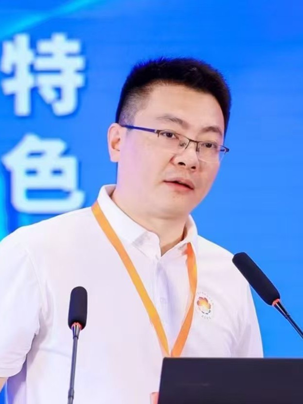 张帆.jpg