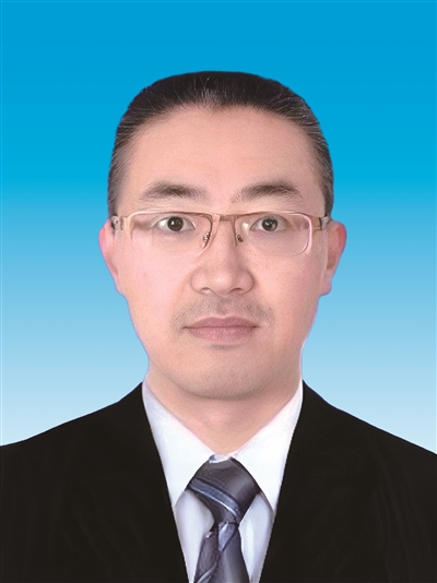 刘广忱.jpg