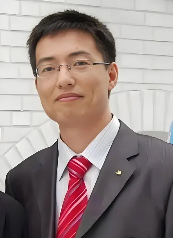 【116x160新】-李伟林教授.jpg