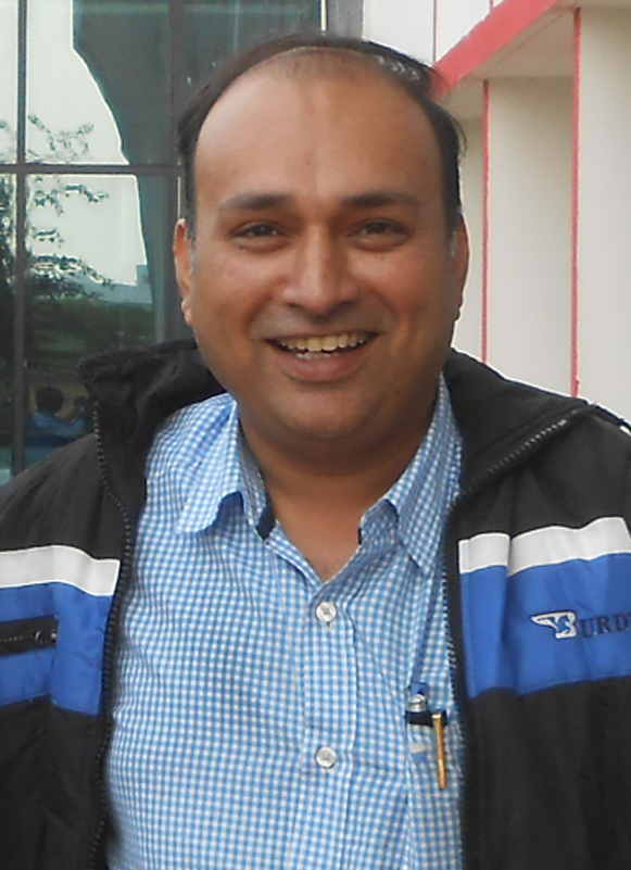 【116x160新】Akash Saxena.jpg