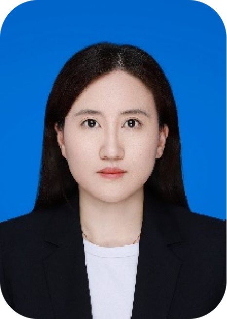 王卓薇-2png.png