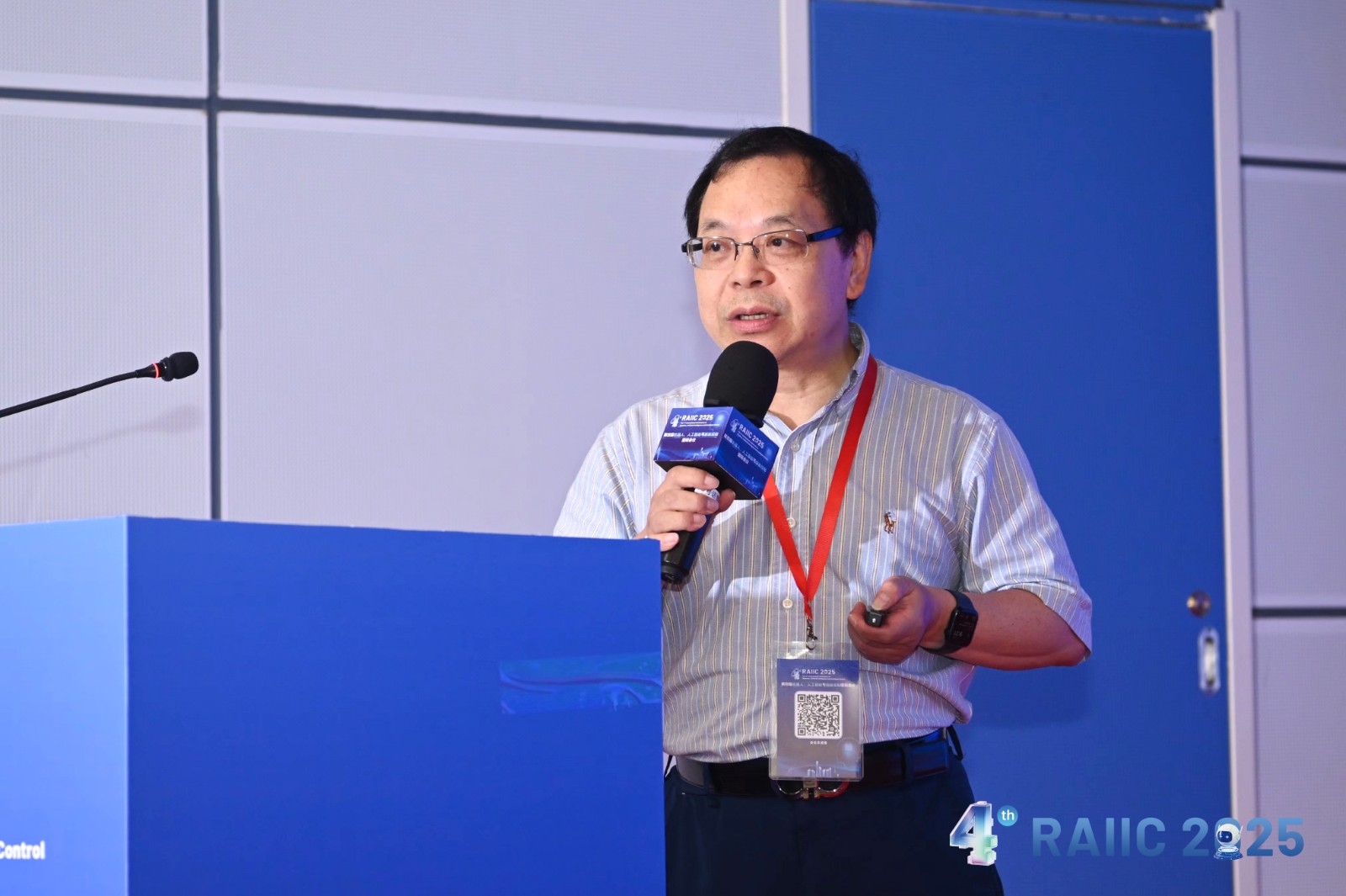 杨先一 主讲.jpg