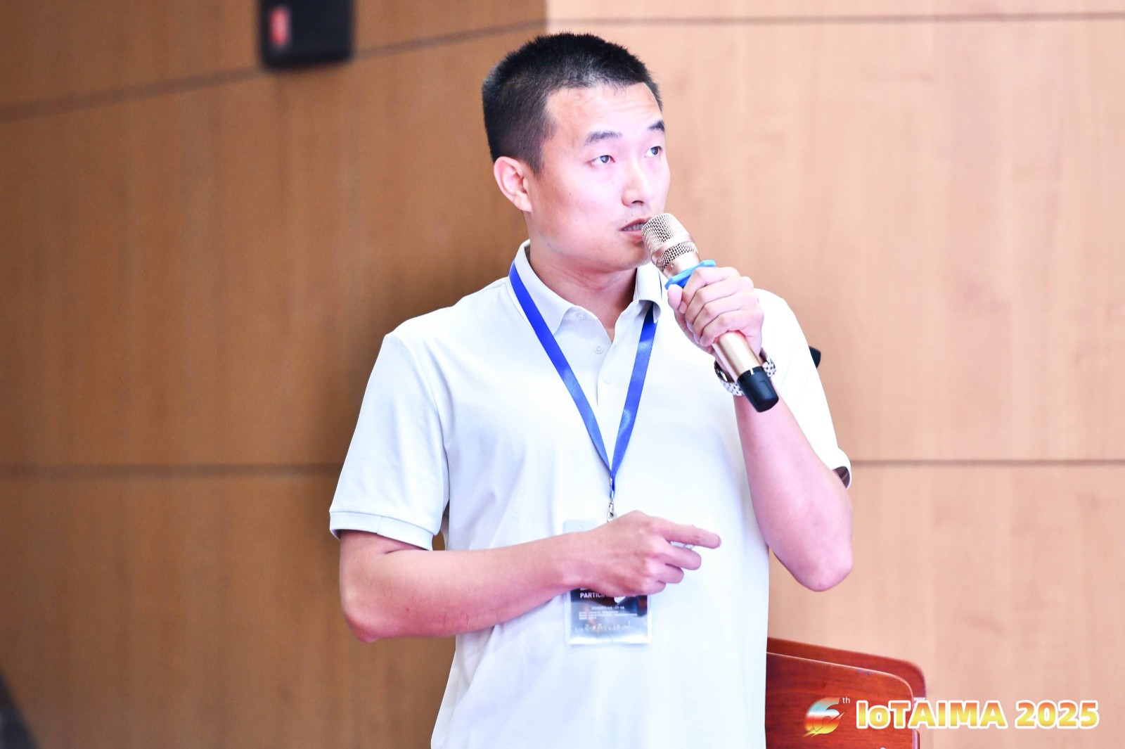 口头汇报1.jpg