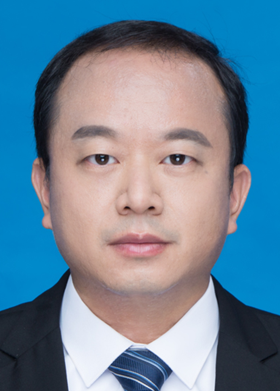 胡勇军.png
