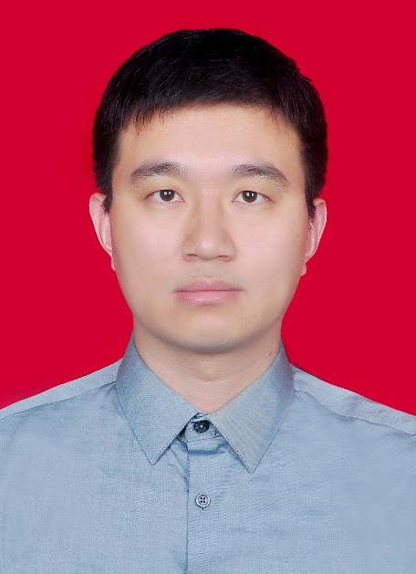 杨贞.jpg