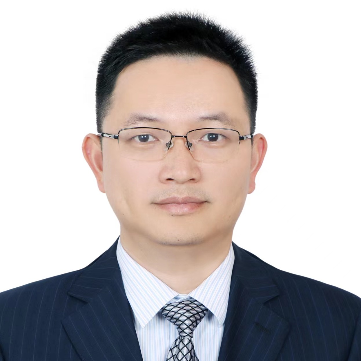 李坚强.jpg