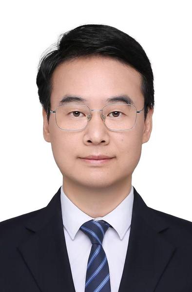 白建波1.jpg
