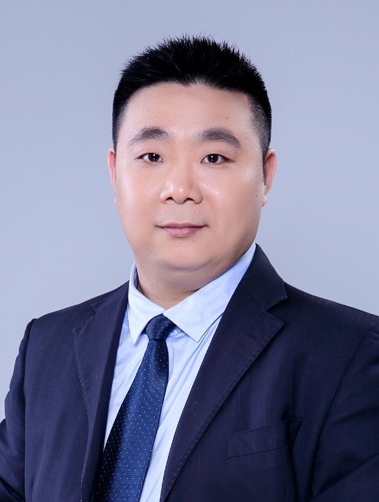 朱信忠.jpg