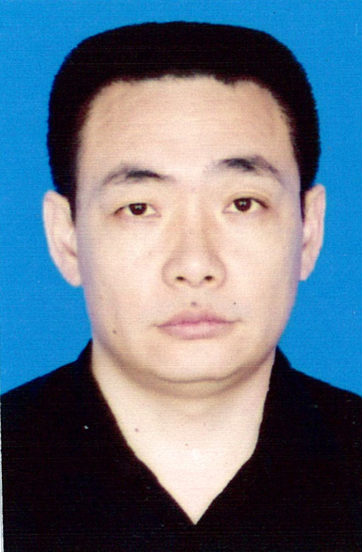 杜国明.jpg