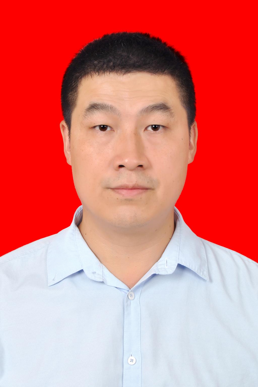 秦学斌.jpg