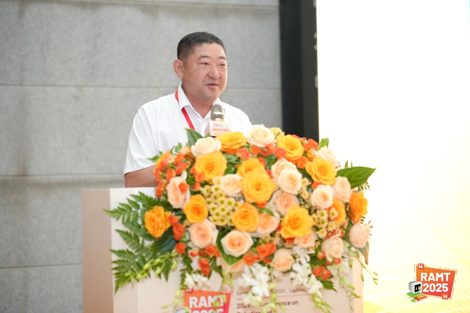 刘宝臣.jpg