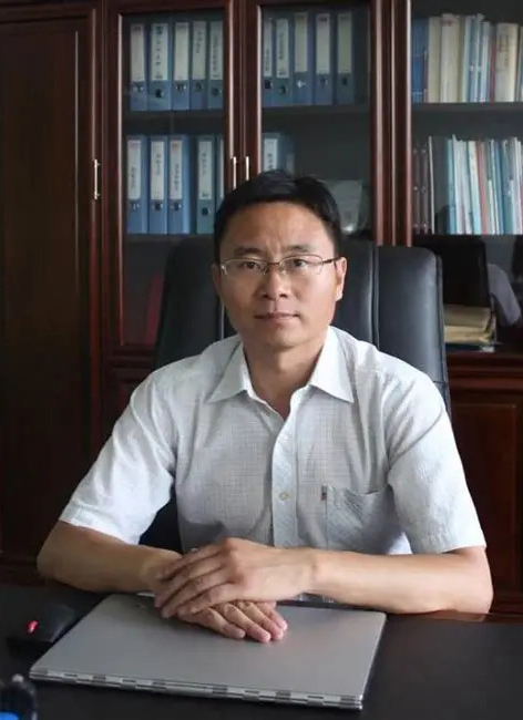 李凤岐.jpg