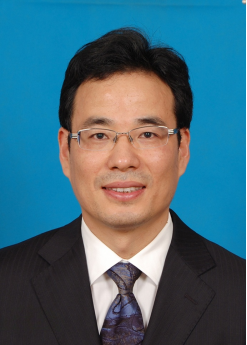 大会主席 严小军.png