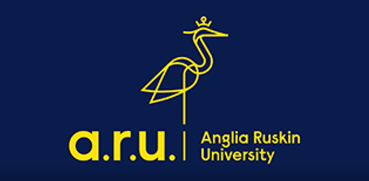 安格利亚鲁斯金大学-logo.png