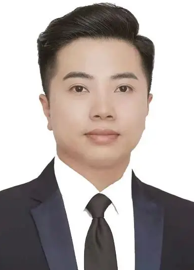 王宁.png