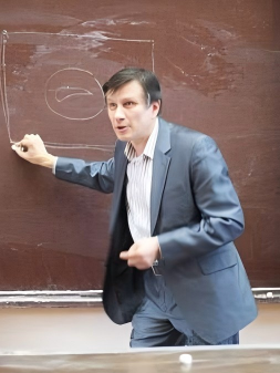 Sergey V. Utyuzhnikov.png