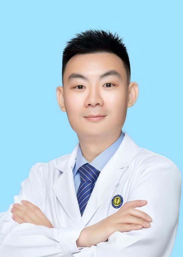 李畅教授，重庆大学，中国.png