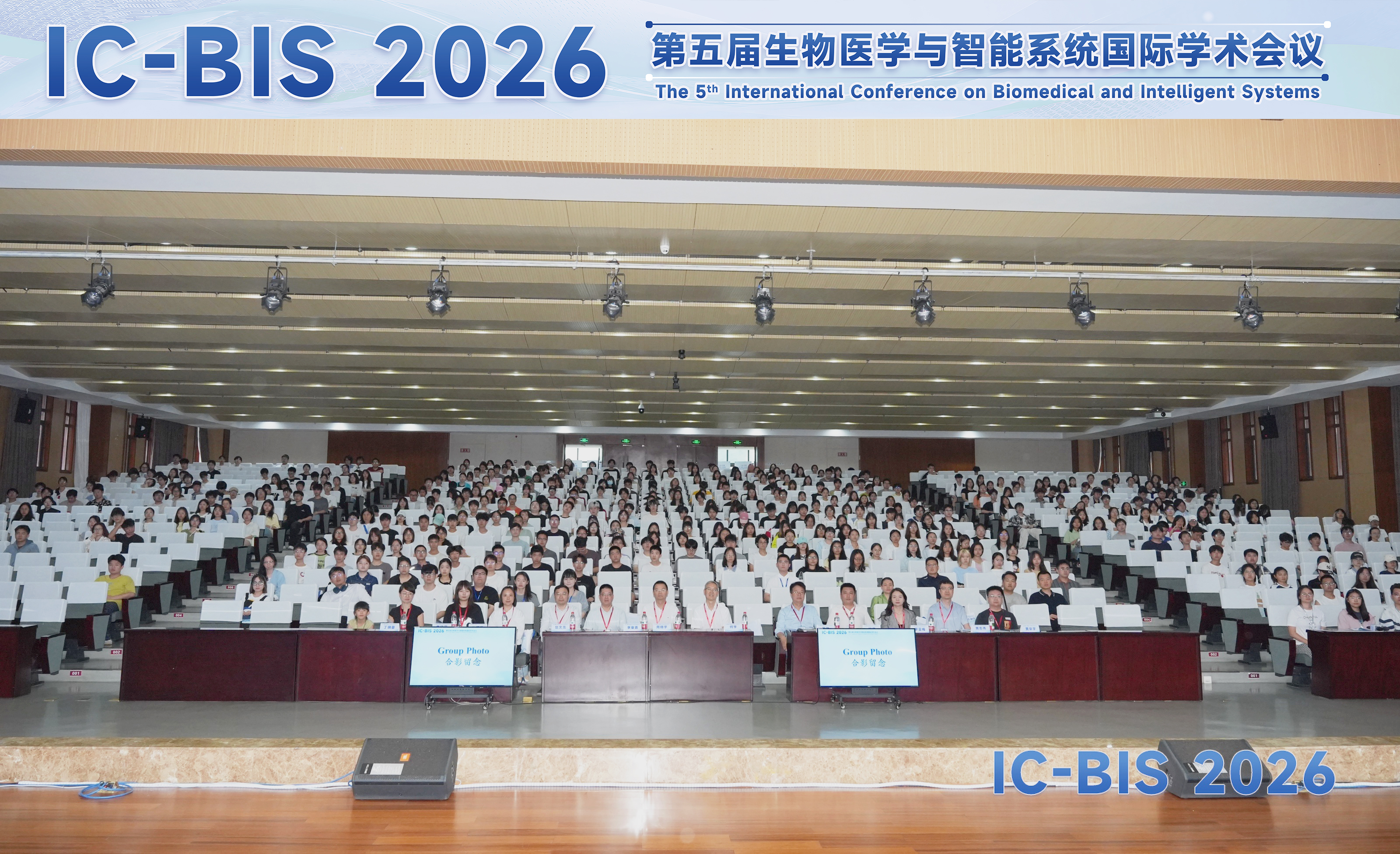 LIU060631.jpg