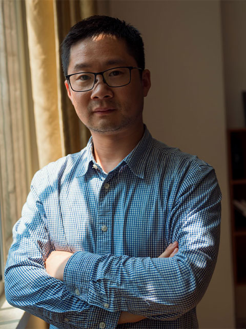 Jun Yang.jpg