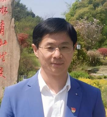 徐达文.jpg
