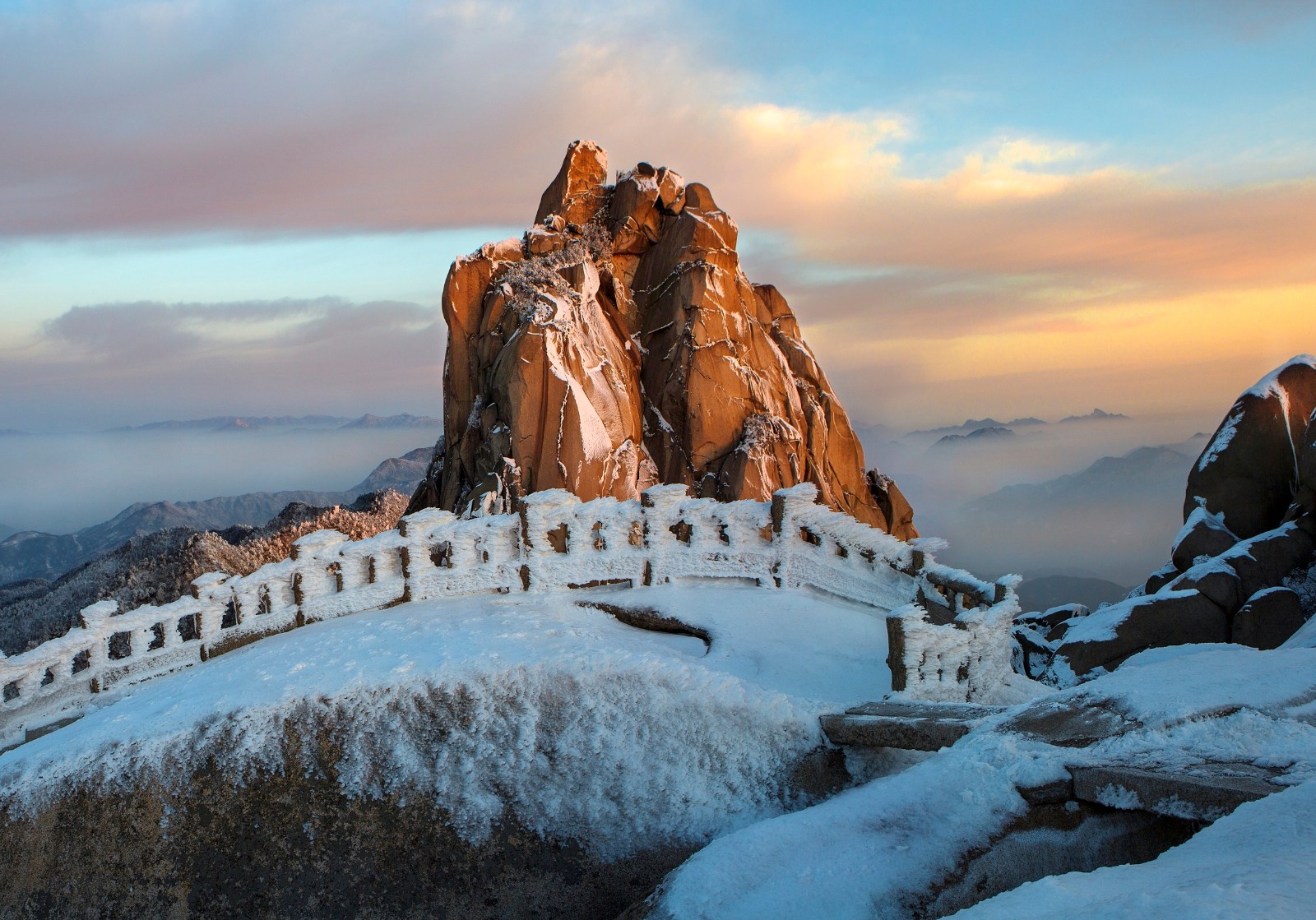 摄图网_500828406_天柱晴雪(企业商用)_1.jpg