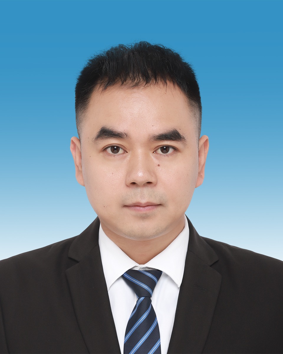 吴鹏.jpg