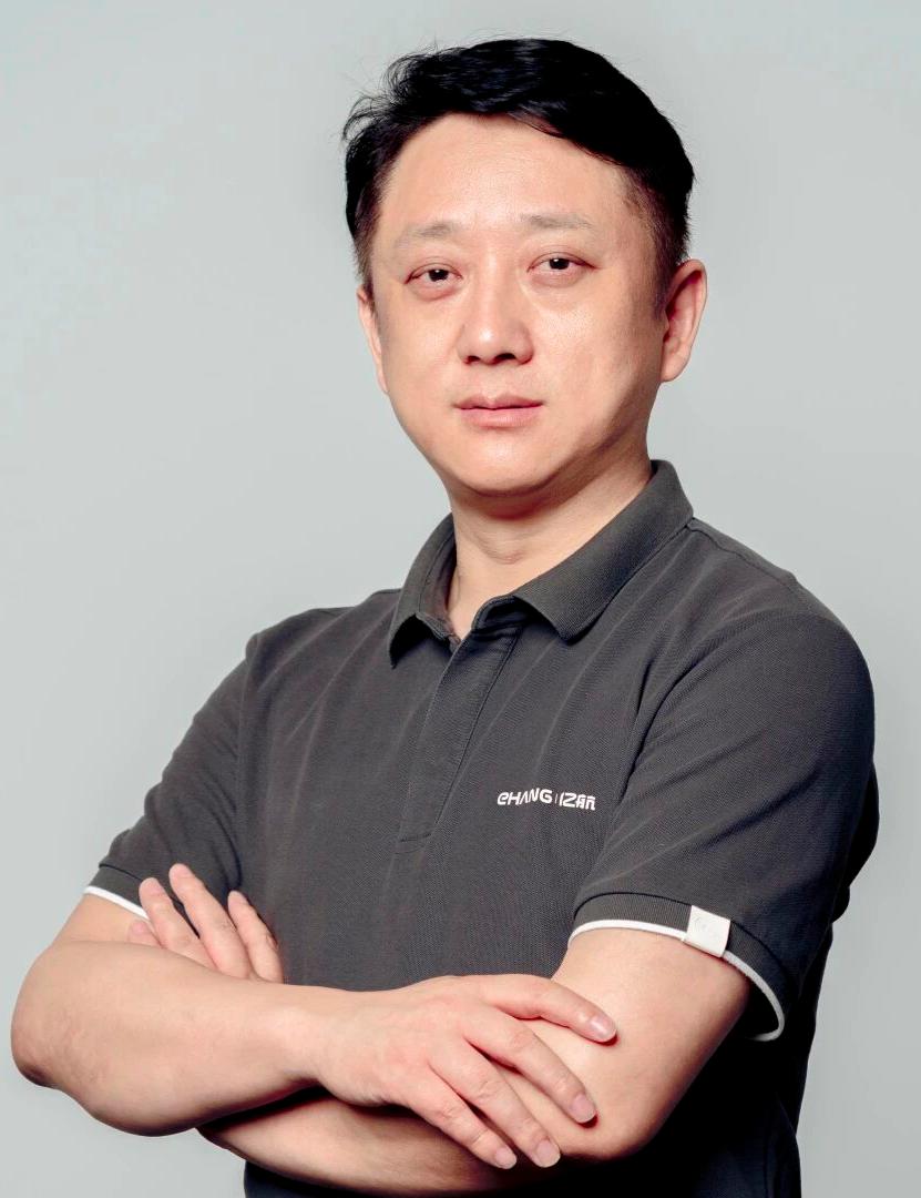 薛鹏.jpg
