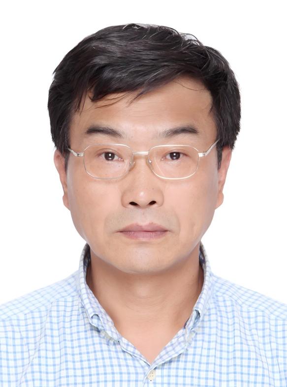 侯忠生.jpg