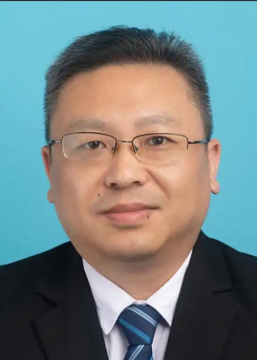张东波.png