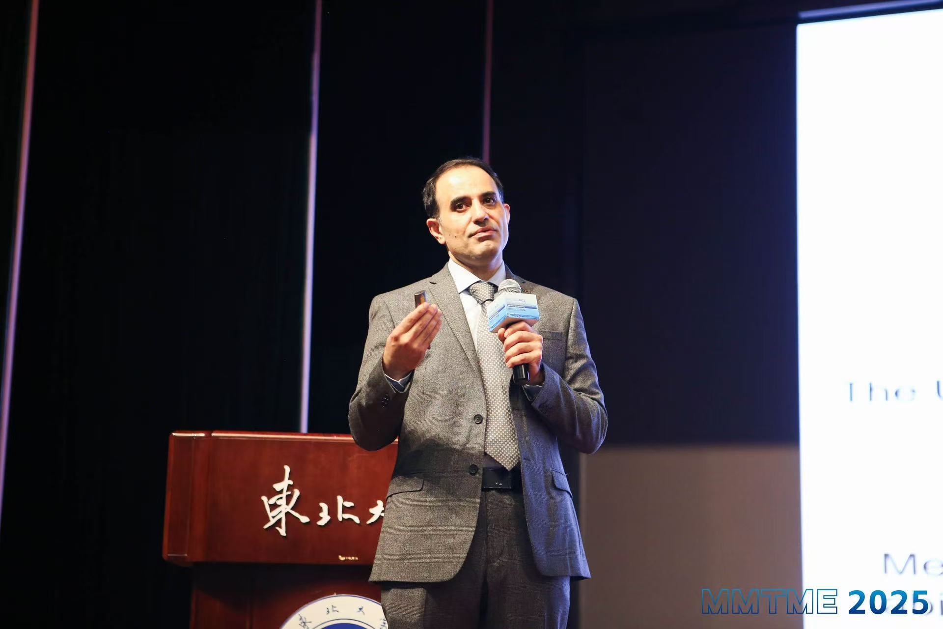 Prof. Ali Reza Kamali (Northeastern University, China/ University of Cambridge, UK)